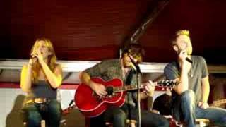 Lady Antebellum - Cant take my eyes off you