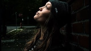 Annie Schmidt - Bringing Annie Home!