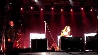 Peter Gabriel &amp; Regina Spektor &quot;Après Moi&quot; New Blood last concert, Portugal