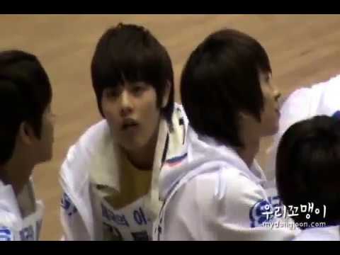 110123 ZE:A dongjoon 아이돌육상선수권대회