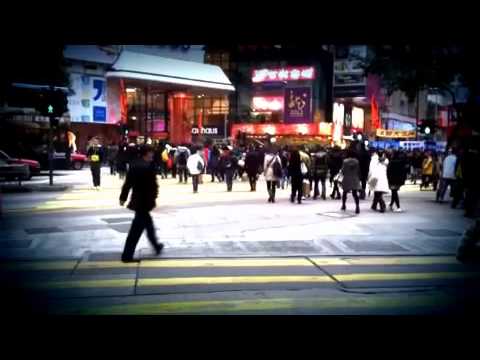 Wanted To Contact glasses Man, Only Witness Of The Accident !!!