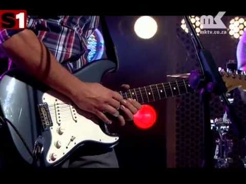 MK Studio1 : Foto Na Dans - Daar Wag Iets