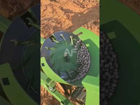 Amazing Hand Seeds Planter #shorts #seeds #planter #seedsplanter #agriculture #farming #creative