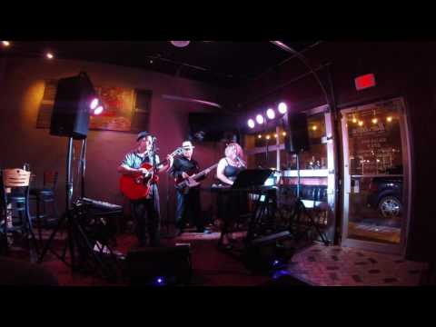 T-M-T Acoustic Trio - Tennessee Whiskey (Chris Stapleton cover)