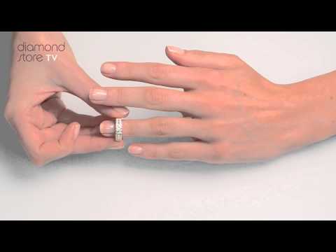 N4497 - Diamond 1.00ct And 18K Gold Half Eternity Ring