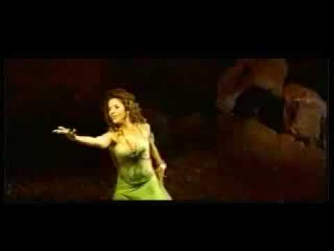 Gloria Trevi "En Medio De La Tempestad"