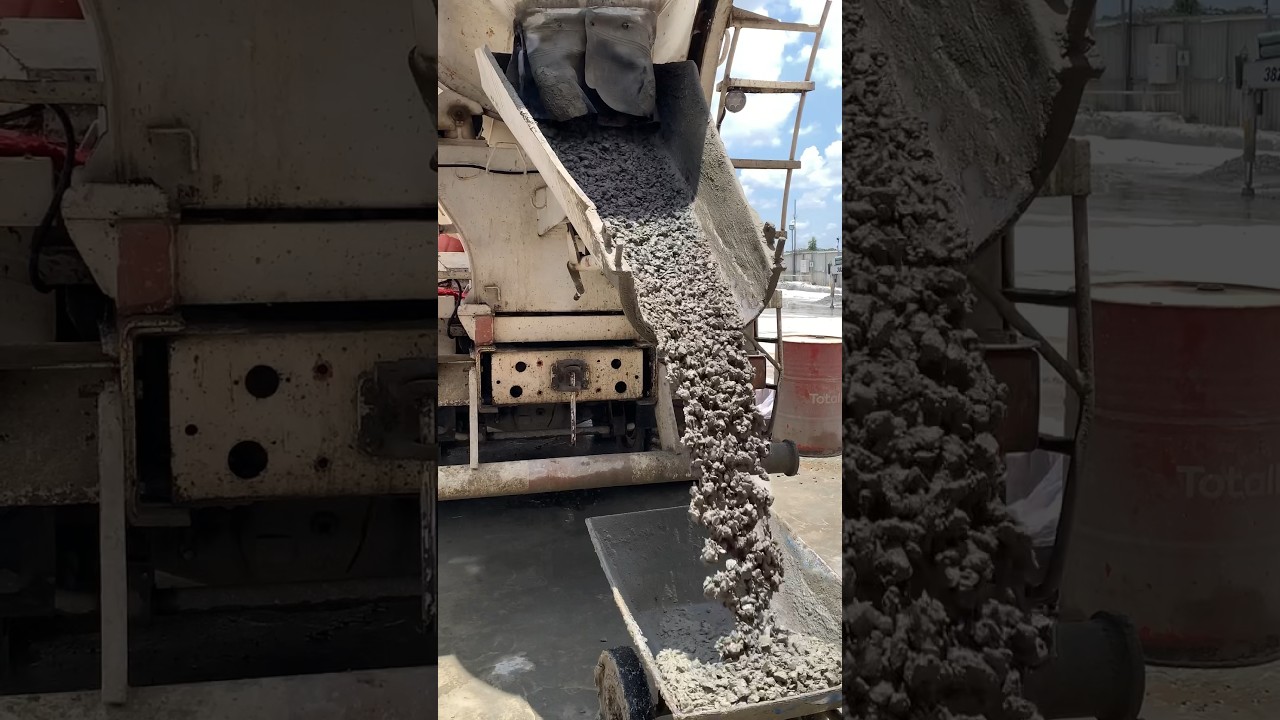 Segregation Concrete Condition #shorts #youtubeshorts #concreting #satisfying #concrete #shortvideo