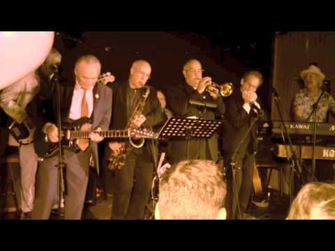 The Dance Band: Soothe Me / Don’t Fight It (40th anniversary gig)