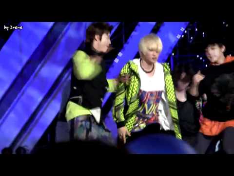 fancam 110806 Open Concert Super Junior Mr  Simple Eunhyuk avi