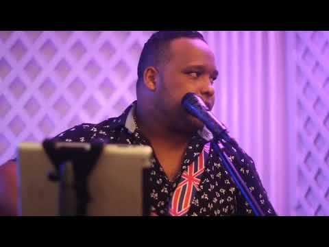 ALEX SUÁREZ fiesta zona colonial