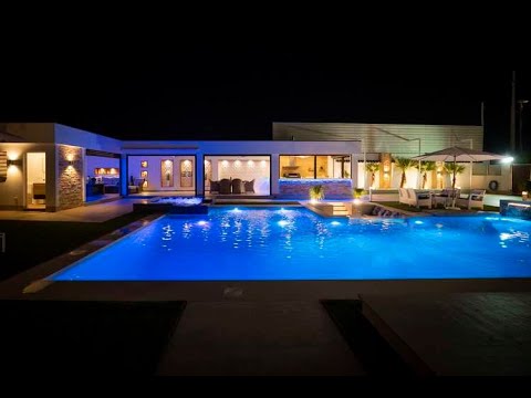 Luxury Villa For Sale in Avileses, Murcia