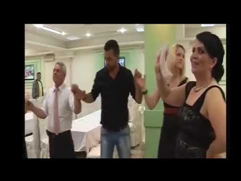 ANETA MOLIKA I ELITA BAND- UZIVO (Spremaj me majko za pecalba, ajse)