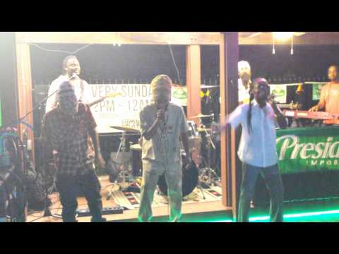 Mr Traffic Live from THE DECK @ Singhs - Royal Chanta , WeedaMeyer, & Fire Briggs