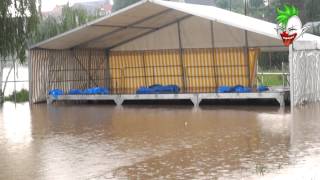 preview picture of video 'Abbruch besuchen Geithain - 08.06.2013 Hochwasser'