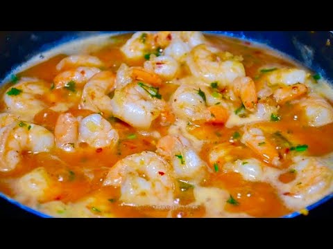 Camarones al Ajillo en una rica salsa
