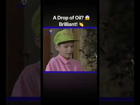 A Drop Of Oil? 😱 Brilliant! #helpmemakethismakesense #science #experiment