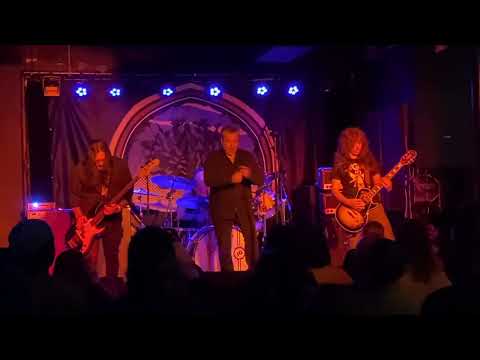 John Garcia And The Band Of Gold ~ Cowboys Suck #live #cover #hermanos #turfclub #minnesota #stpaul