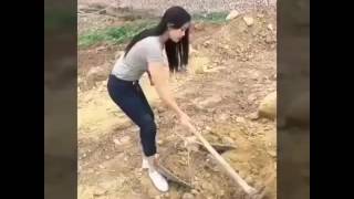 Download lagu Perjuangan seorang wanita mp3