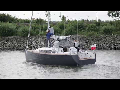 YACHT Test 2012: Flabria 33 and 40 in a double pack