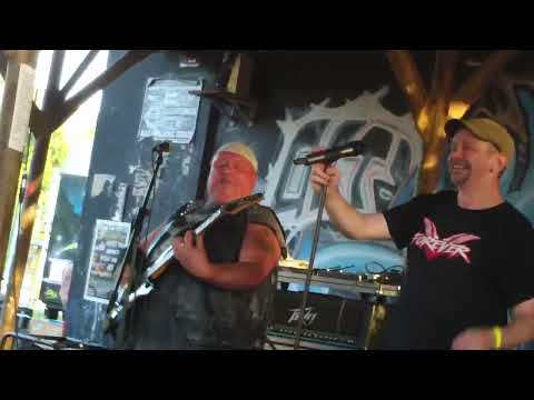 Atonal (DDR Punk aus Freiberg seit 1986 (!)) live @ Rochlitz 2025