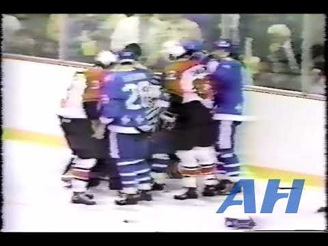 NHL Oct. 30, 1986 Philadelphia Flyers v Quebec Nordiques (R) Peter Zezel v Richard Sevigny (R)