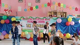 Download lagu Pentas seni anak ter kerennnn  'Emang lagi Tampan' #viralvideo mp3