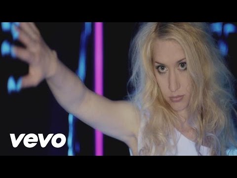 download lagu mp3 mp4 Bristol Blonde, download lagu Bristol Blonde gratis, unduh video klip Bristol Blonde