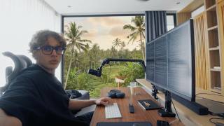Life of a 21 y/o Entrepreneur Running a Business With Claude Code