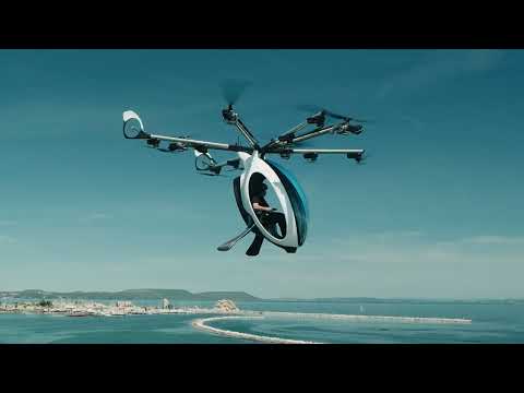 The AirScooter has officially taken off with Franky Zapata on board 🚀