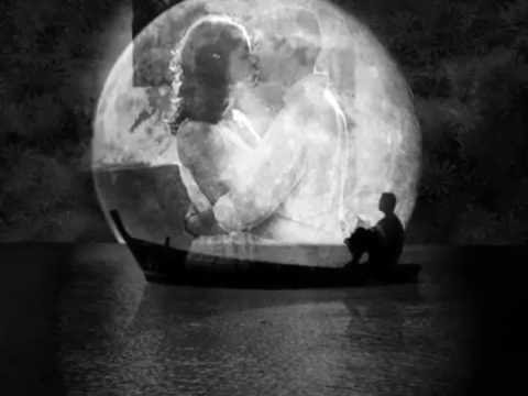 Sada eliya gagak wi... Edward Jayakody  සඳ එළිය ගඟක් වී  ගලන මිටියාවතේ ...   විශාරද එඩ්වඩ් ජයකොඩි