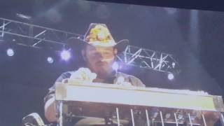 Cody Jinks and The Tone Deaf Hippies - Wish You Were Here