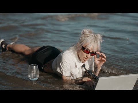 Video thumbnail for DRINKS ON THE COAST