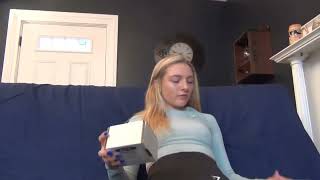 Giantess Girlfriend