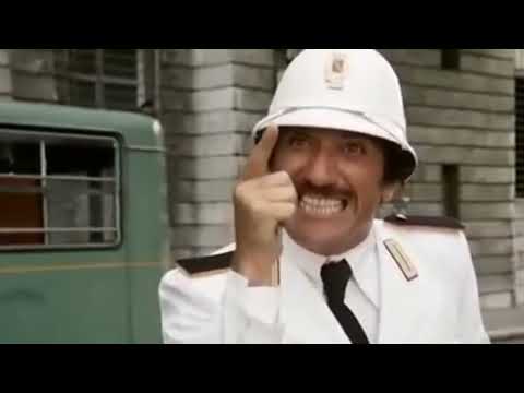 L'uomo in Smart - Gnometto Band by Angel