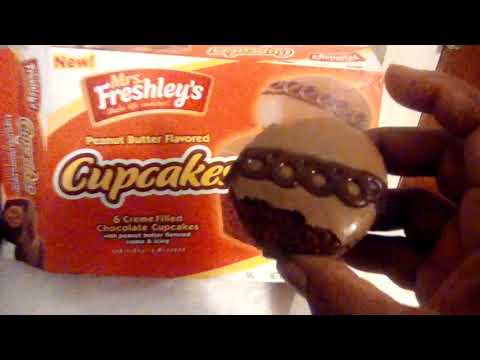 Mrs  Freshley's Peanut Butter Cupcakes   Review