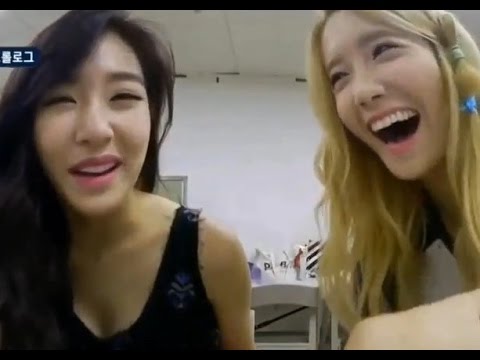 150805 소녀 시대 Yoona shows picture Tiffany by phone @Channel SNSD episode 3 cut