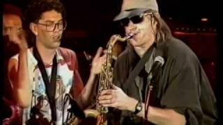 EAT supergroup : Gimme Shelter