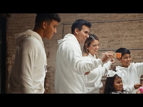 Despinal - Feliz (Official Video)