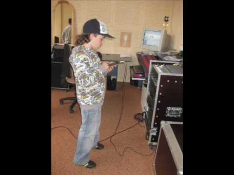 Młody Kowal MC feat Kowal MC - "Rymowanie" 2010