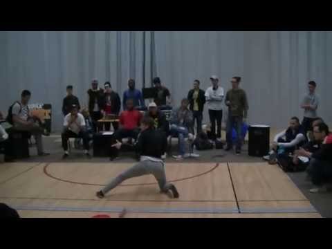 Victaz ( Submarins ) vs Mikee ( Rockerz Delight ) - Battle Street Way