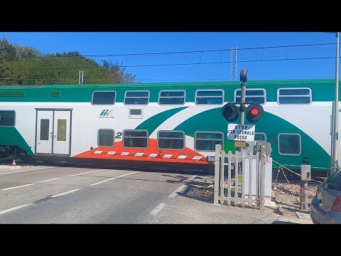 Passaggio a livello Cotignola (RA) Via Provinciale Bagnara - Level crossing - Spoorwegovergang