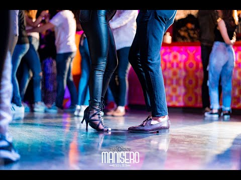 FRIO REMIX · LAU Y JULY