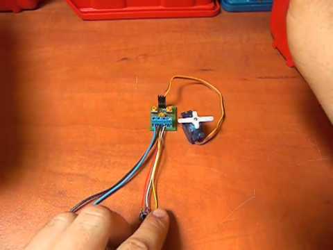 Sterownik serwomechanizmu modelarskiego MicroServo
