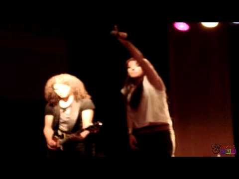 Ewa Farna - "Nebojím Se" (Kolín - 29.10.2010)