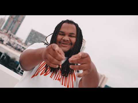 YSM SWOLE - BALLIN (OFFICIAL MUSIC VIDEO)