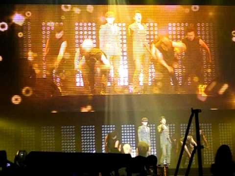 110611 TVXQ! - Before U Go in SMTown live in Paris