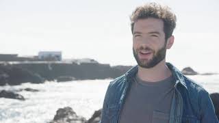 Ethan Peck 'Younger Augustine' - The Midnight Sky video