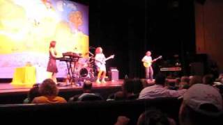 Laurie Berkner - Mouse in my Toolbox