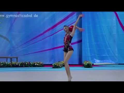 Maena Millon Ballon Sofia mars18