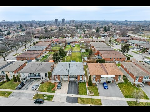16 Rockbank Crescent, North York Home for Sale - Real Estate Properties for Sale